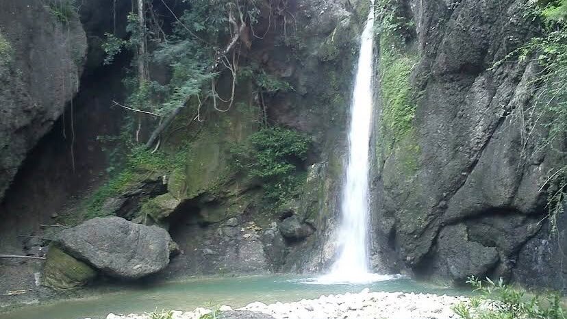 Air Terjun Grenjeng